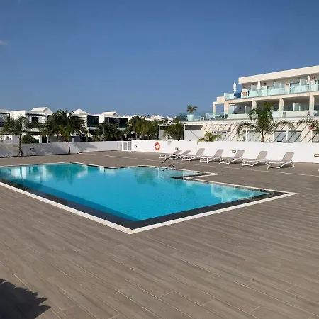 Marco's Senator 公寓